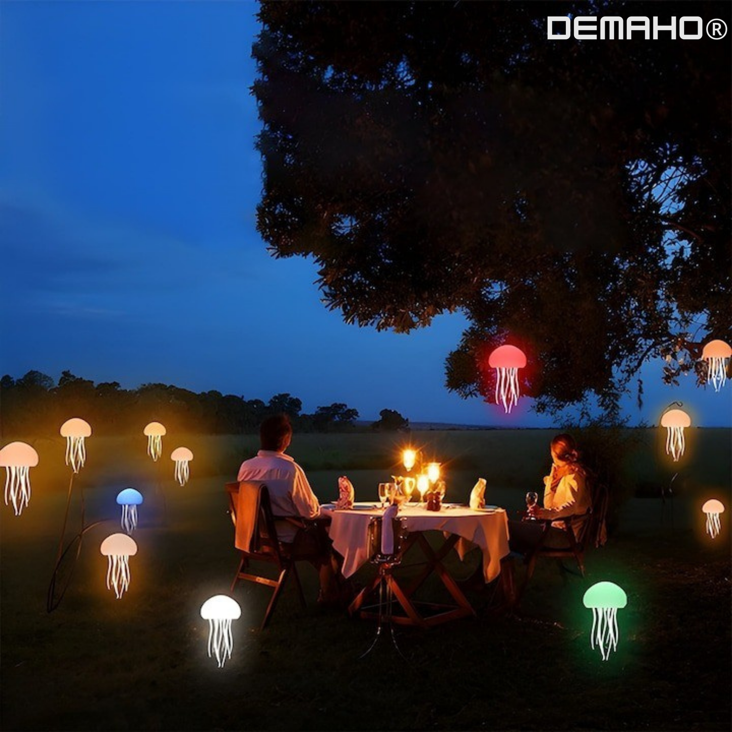 Lampa LED Meduza DEMAHO®, smart, lampa de veghe cu control vocal/buton, iluminare LED multicolor, 2 moduri de montare, pe suport/atarnat, alimentare USB, cablu inclus, alb
